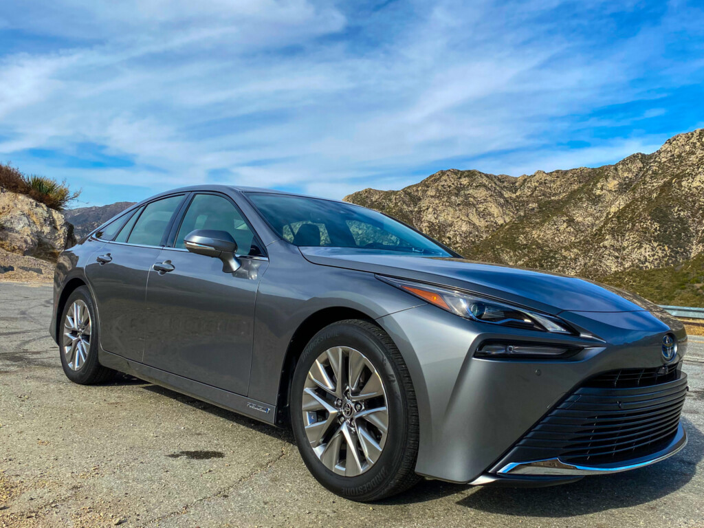 2021 Mirai Toyota s Hydrogen Car Gets 1st Class Redo The Green Car Guy