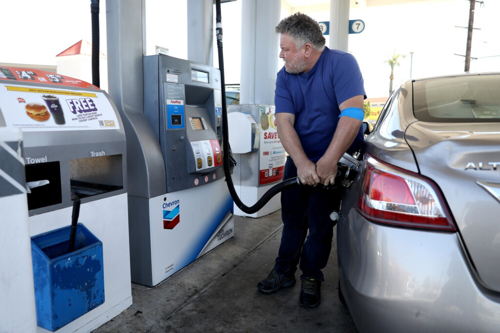 All California Taxpayers Would Get 400 Rebates To Defray Gasoline 