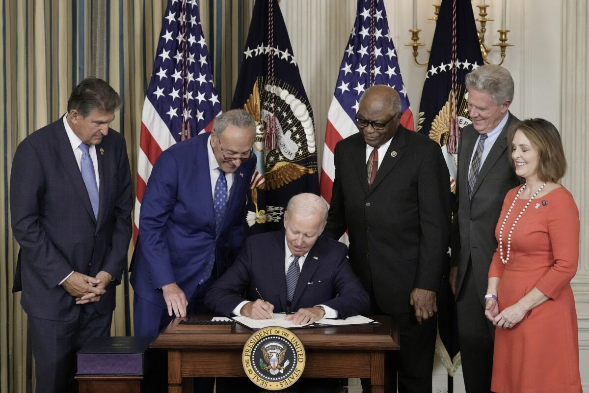 Biden Signs Inflation Reduction Act Into Law NTD CANADA