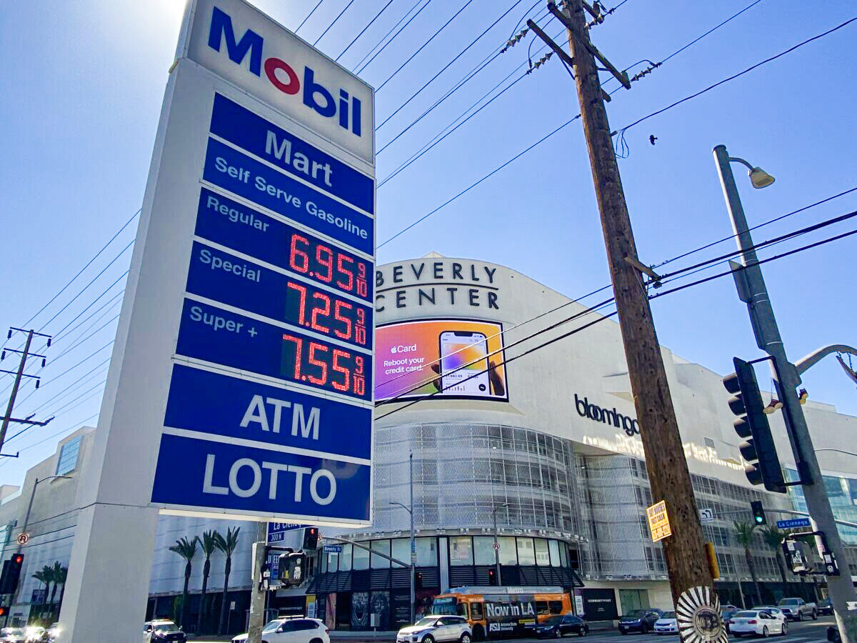 California Lawmakers Propose 400 Gas Rebate