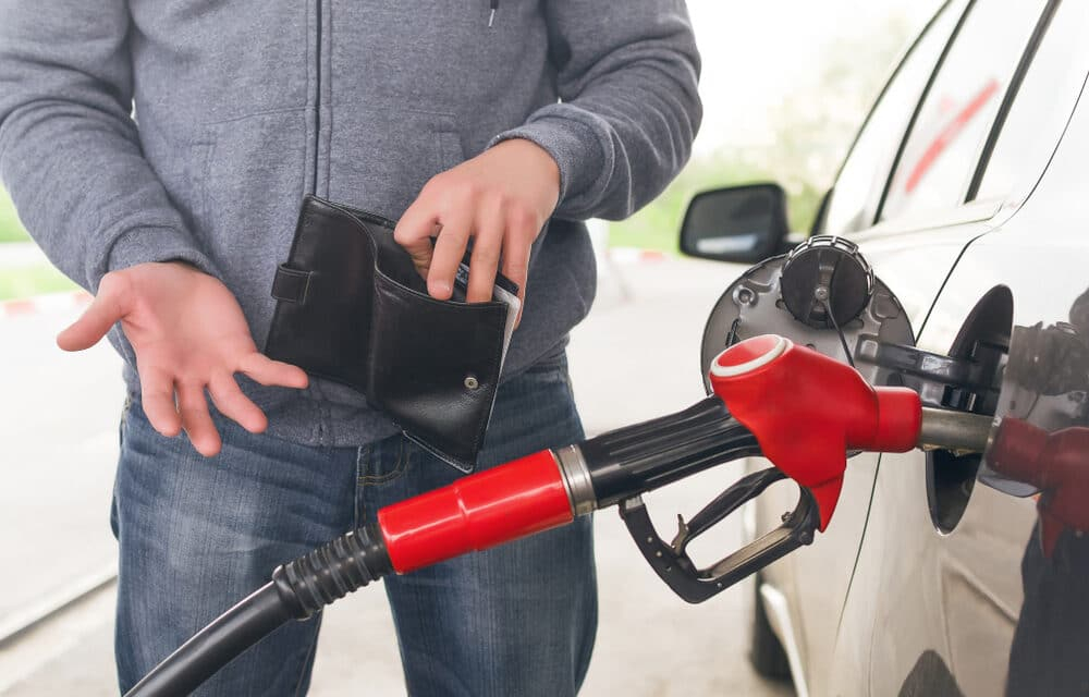 Gas Price Seen Nearly 10 A Gallon At This California Station