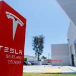 Tesla Buyers Out Of Pocket After Ontario Cancels Electric car Rebates