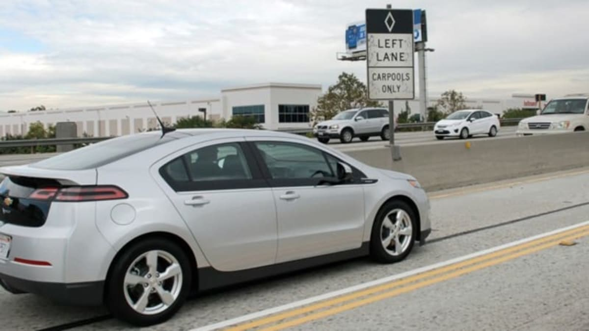 Chevy Volt Ready For California HOV Access Extra 1 500 In Rebates 