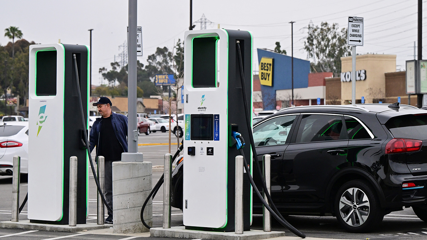 There s Good And Bad News With California s Electric Vehicle Program 